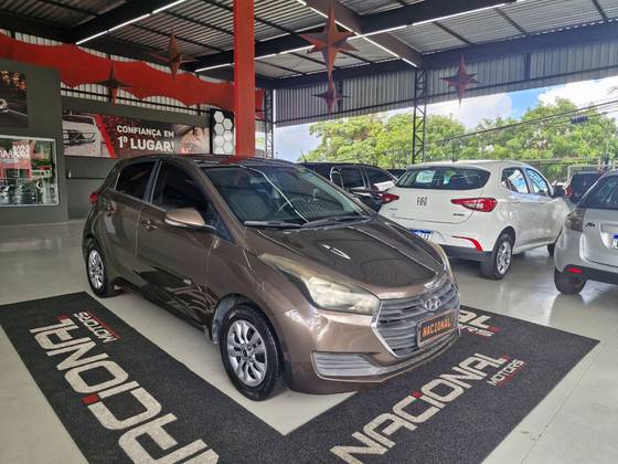 HYUNDAI HB20 1.0 COMFORT PLUS 12V FLEX 4P MANUAL HYUNDAI HB20 1.0 COMFORT PLUS 12V FLEX 4P MANUAL